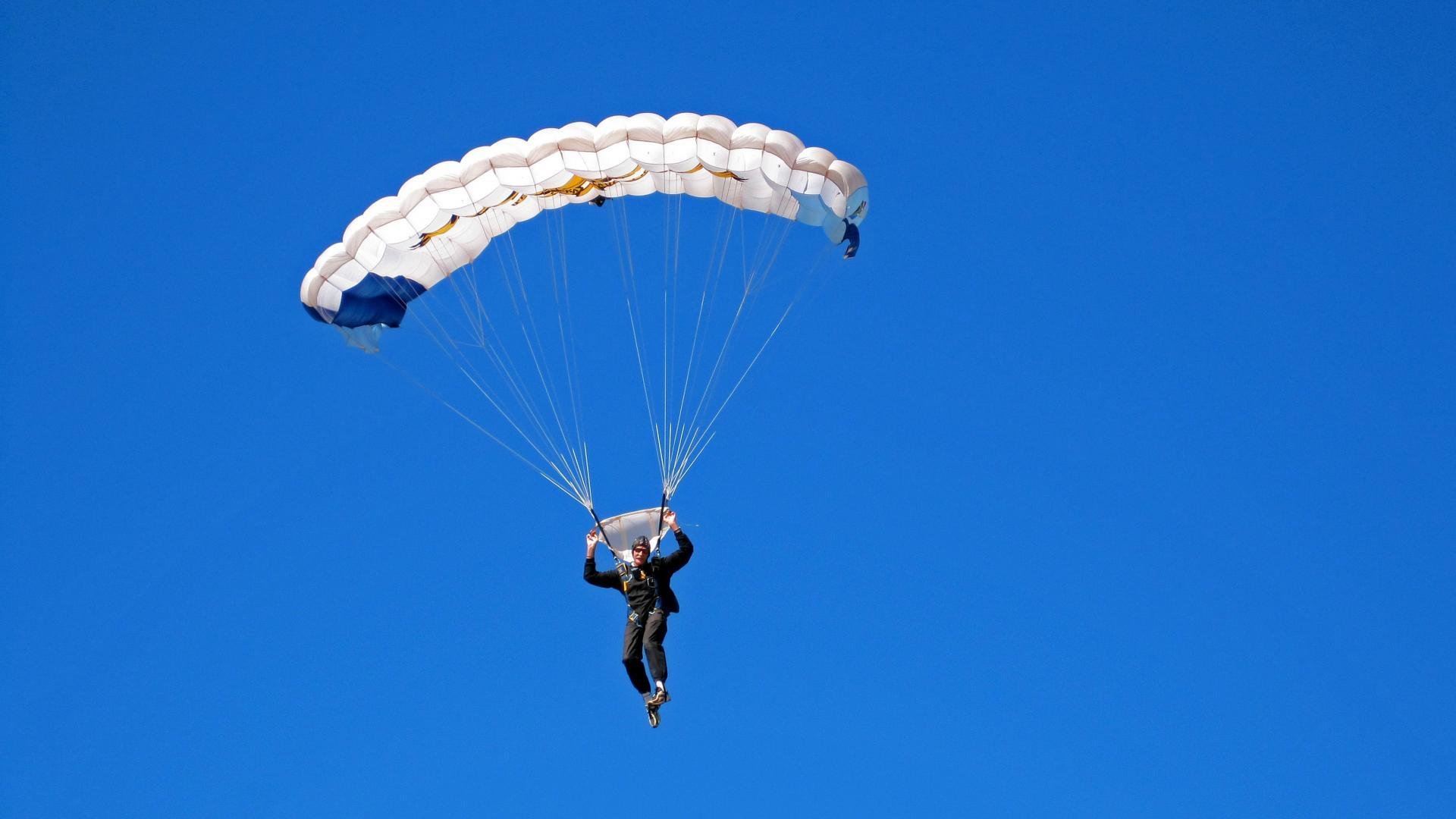 女子橄榄球市场增速惊人，哪支队伍成为焦点？，女子橄榄球俱乐部